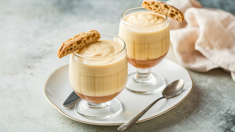 two cups of creamy zabaglione al café