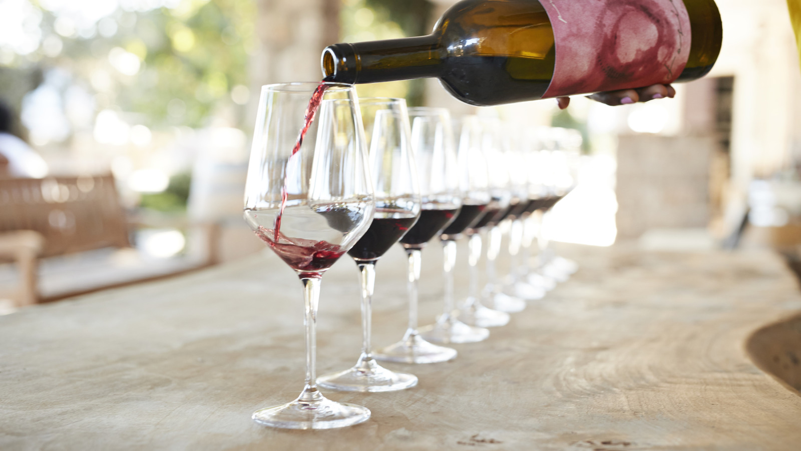 How Many Glasses Of Wine Are In A Bottle?