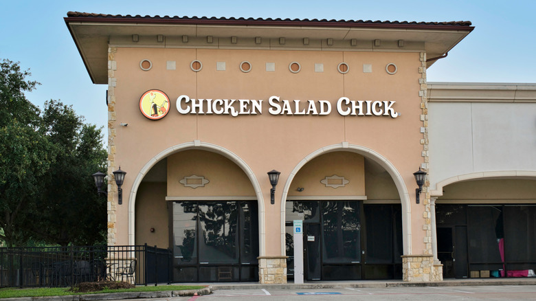 Outside of a Chicken Salad Chick restaurant