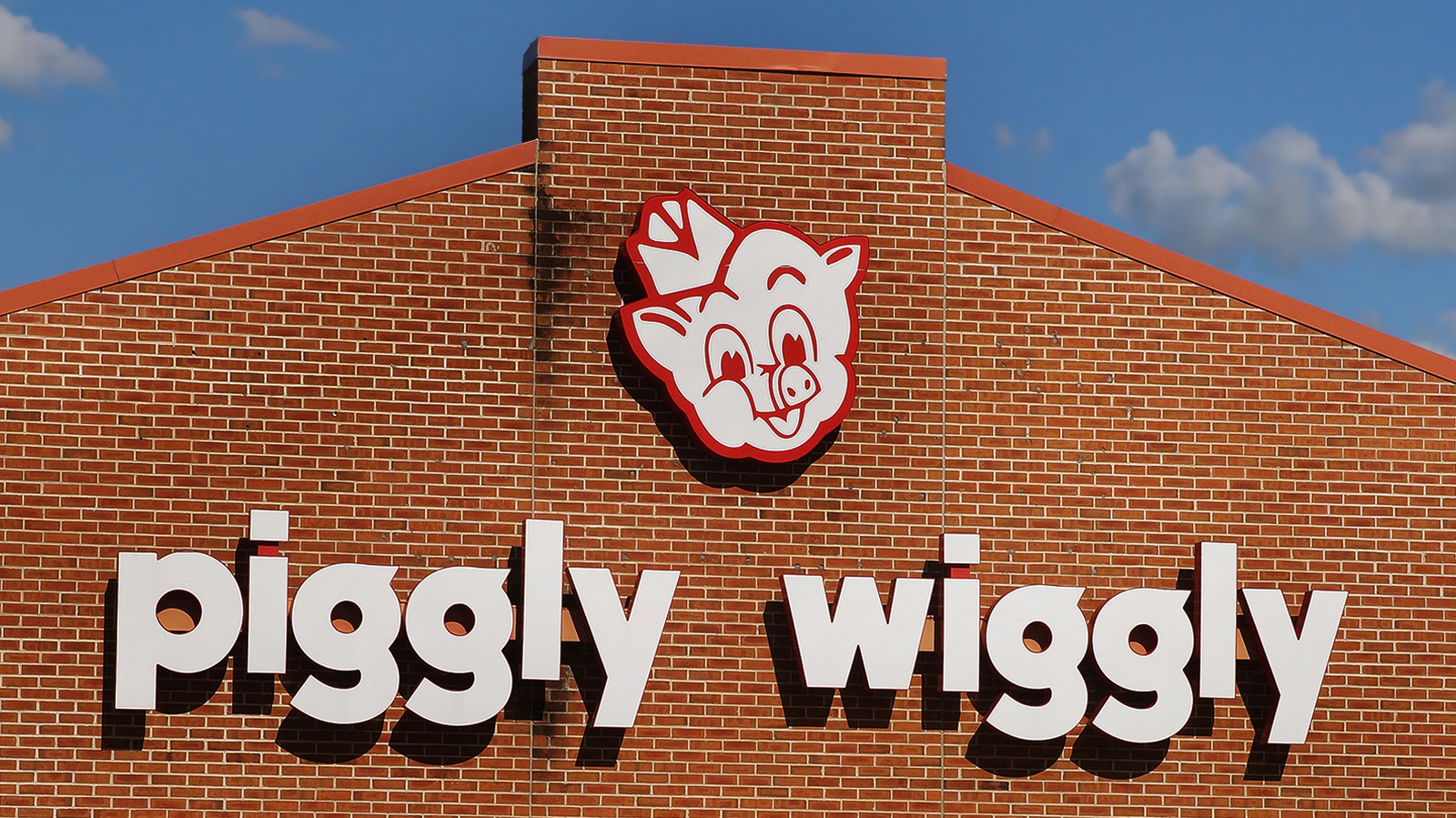How Piggly Wiggly Became the First Modern Grocery Store