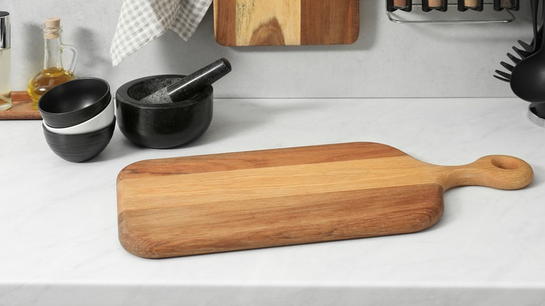 Wooden cutting board