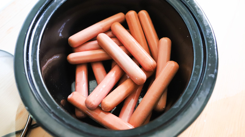 20 hot dogs in Crock-Pot