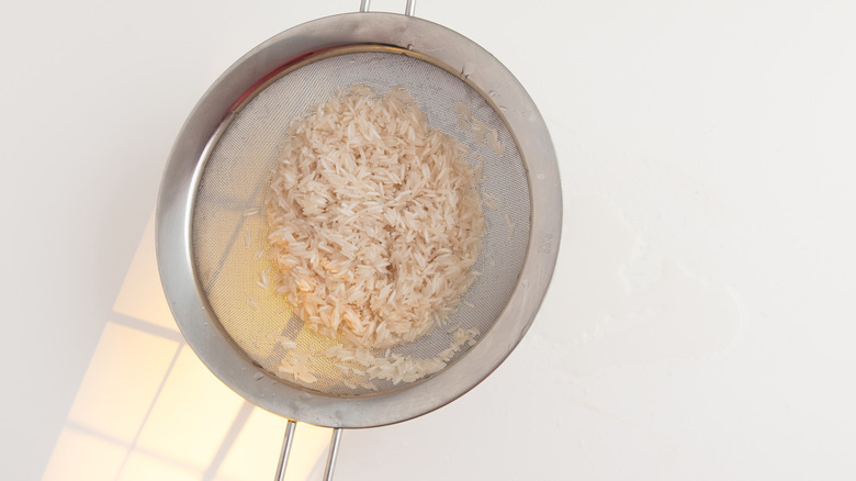 strainer with rice