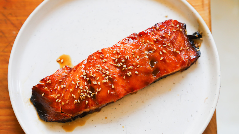 Baked glazed filet of salmon