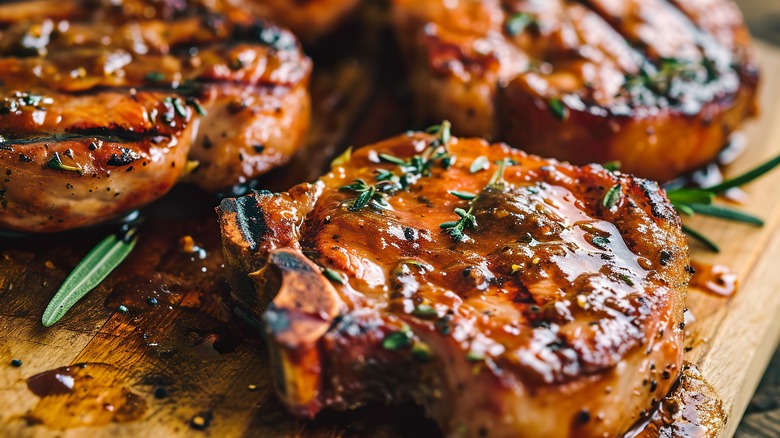 honey-glazed rosemary pork chops