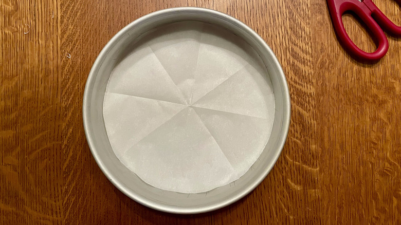 Round pan with parchment paper
