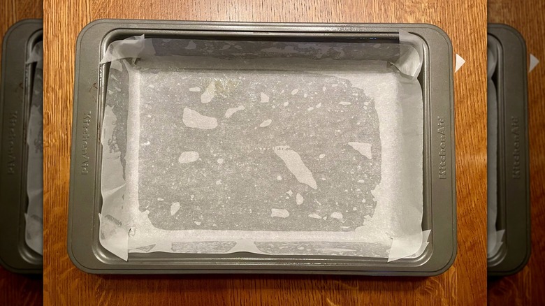 Baking dish with parchment paper