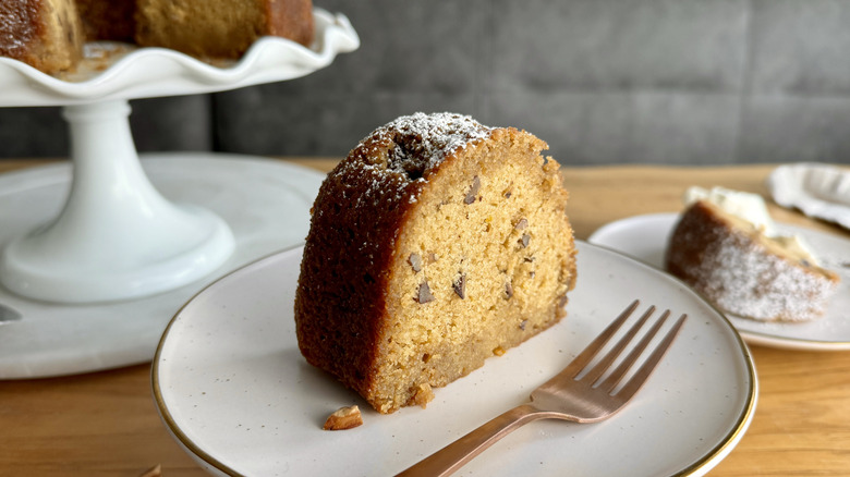 Old fashioned whiskey cake