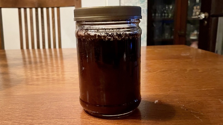 Cold brew coffee steeping