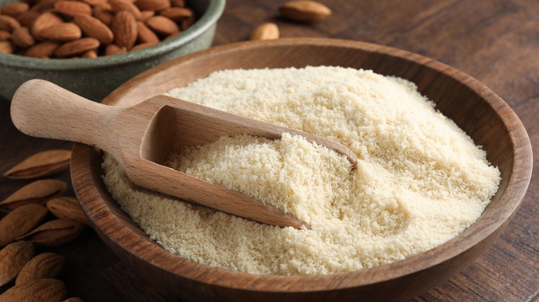 Almond meal in bowl