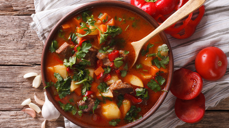 Hungarian soup with tomatoes