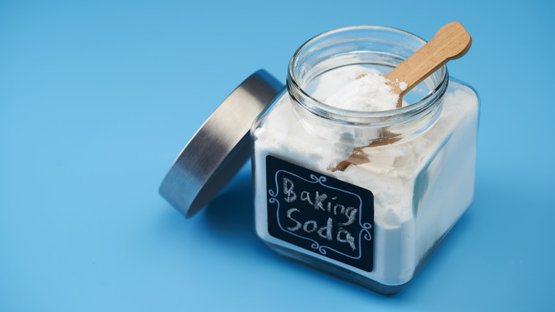 jar of baking soda