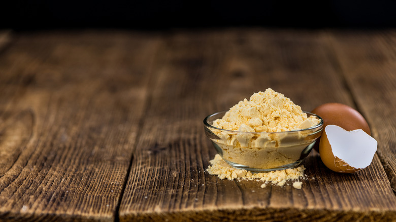 powdered egg and egg shell
