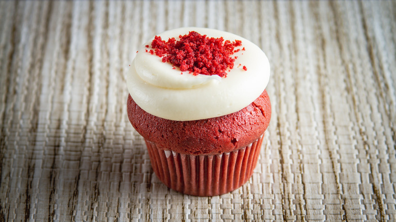 red velvet cupcake