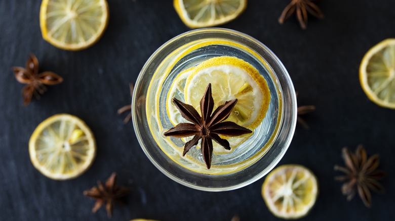 Anise in non-alcoholic cocktail