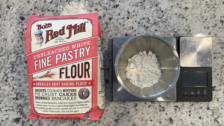 Bob's Red Mill Pastry Flour 