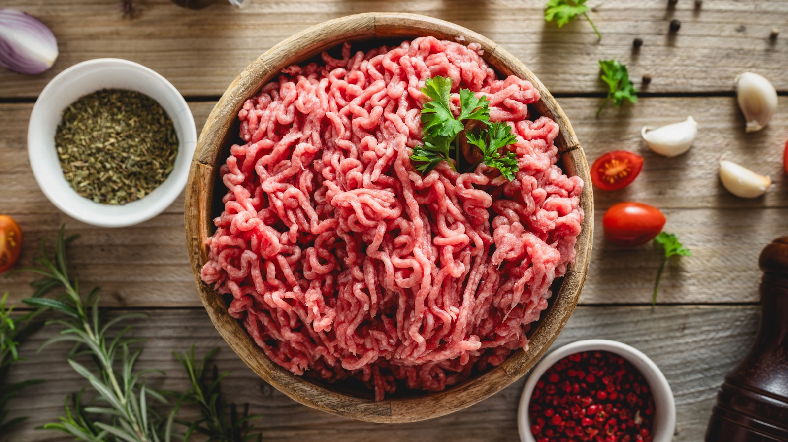 What To Know Before Refreezing Ground Beef