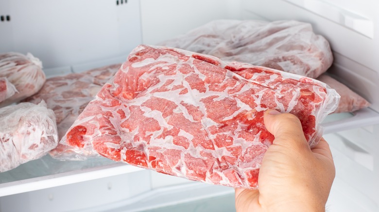 What To Know Before Refreezing Ground Beef