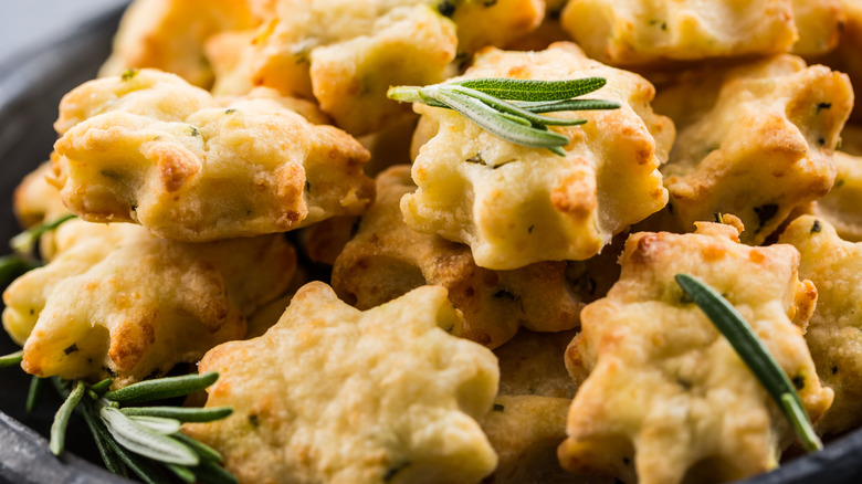 star shaped cheesy herb biscuits