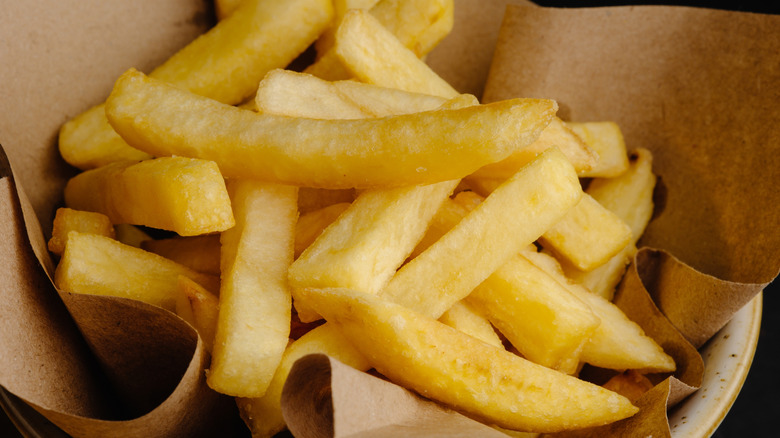 thick cut french fries displayed