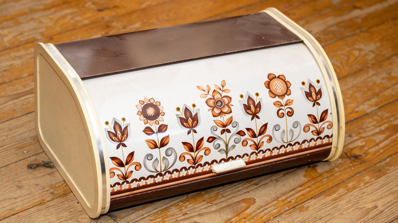 1970s floral pattern breadbox