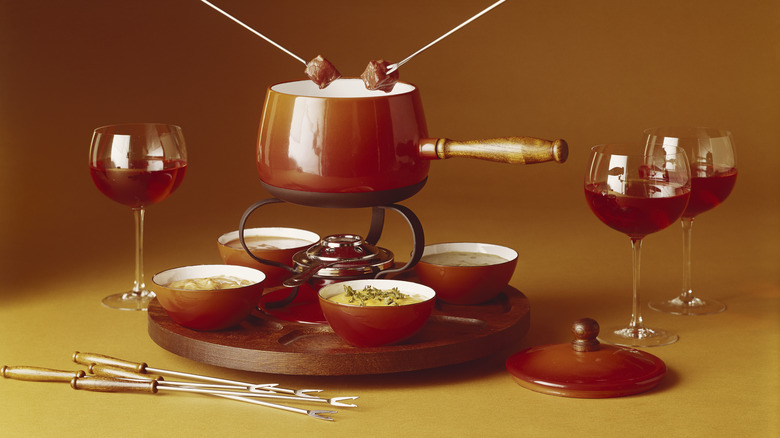 fondue pot and wine