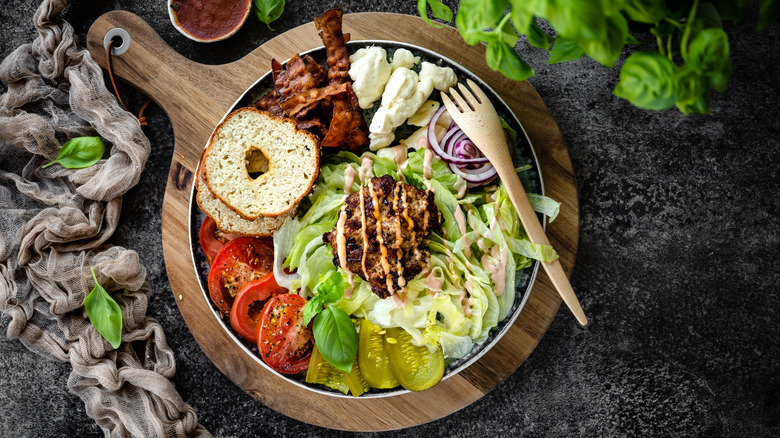 hamburger salad with sides