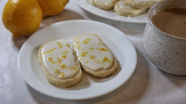 plate of lemon shortbread cookies