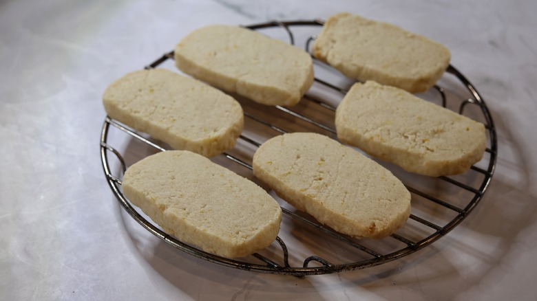 shortbread cookies cooling on wire rack