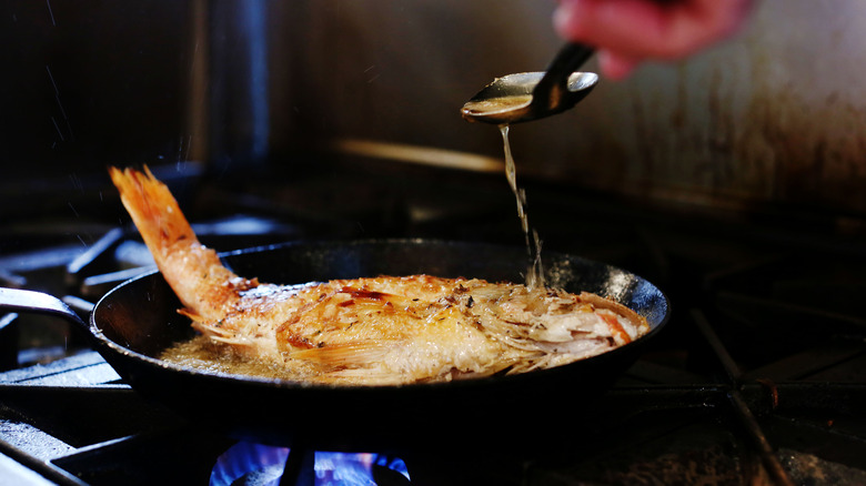 pan-frying fish in oil