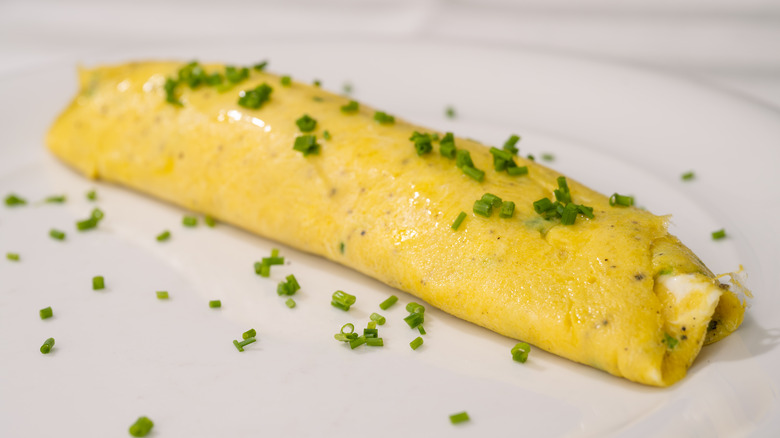 French omelet with chives