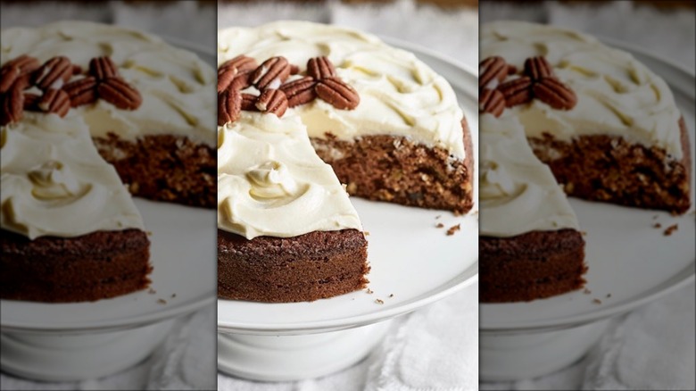 Applesauce cake with raisins on platter