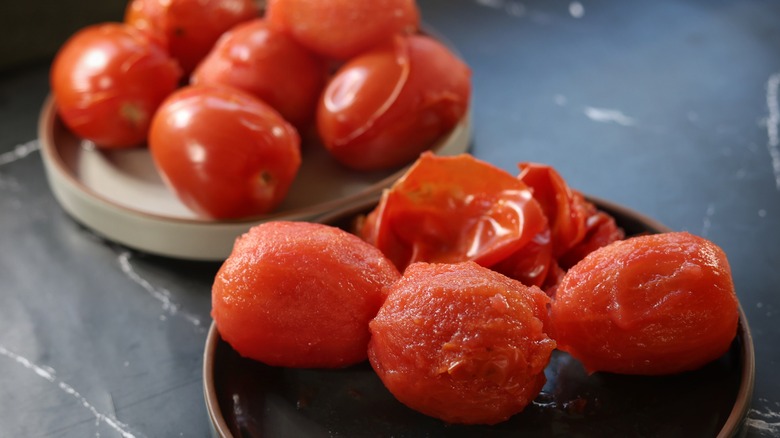 peeled roma tomatoes