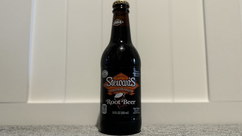 glass bottle of Stewart's Root Beer