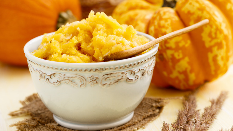 Bowl of pumpkin puree