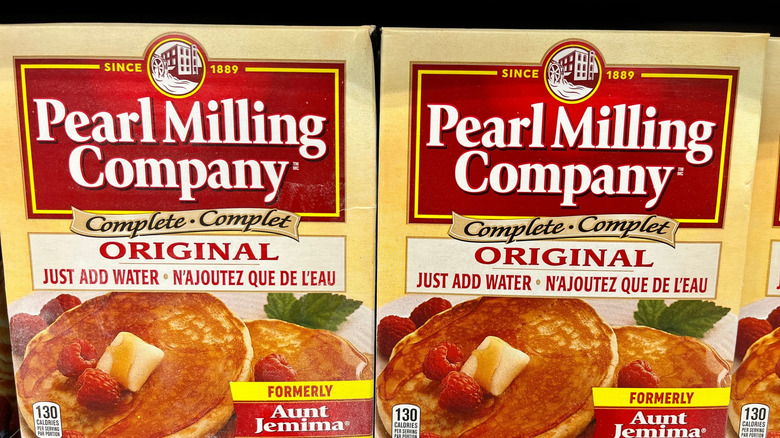 Pearl Milling Company pancake mix