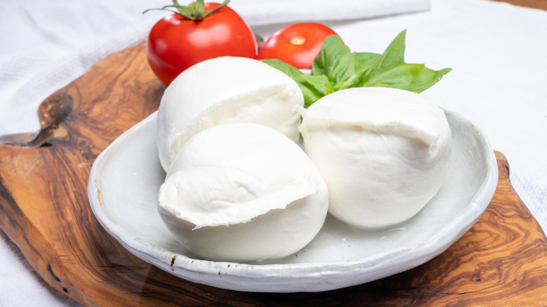 Balls of buffalo mozzarella