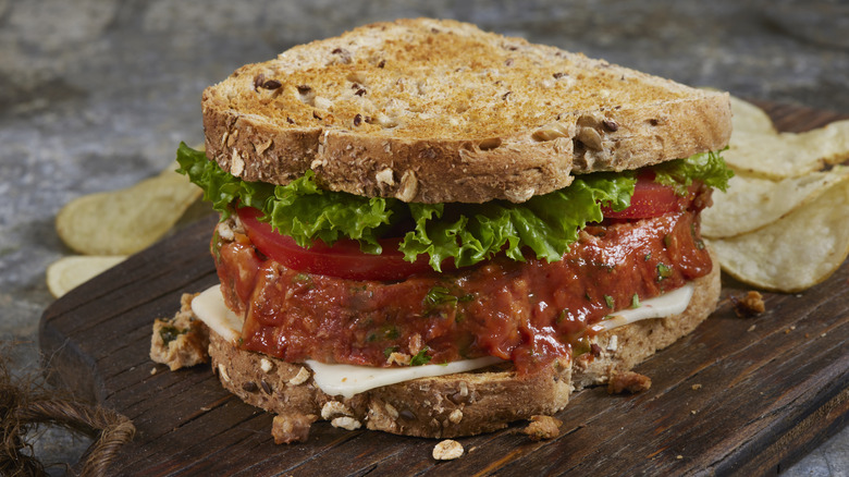A meatloaf sandwich
