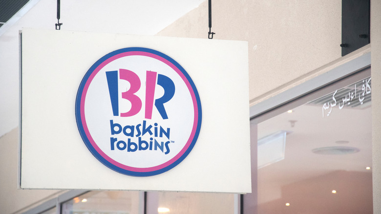 A Baskin-Robbins sign featuring its logo