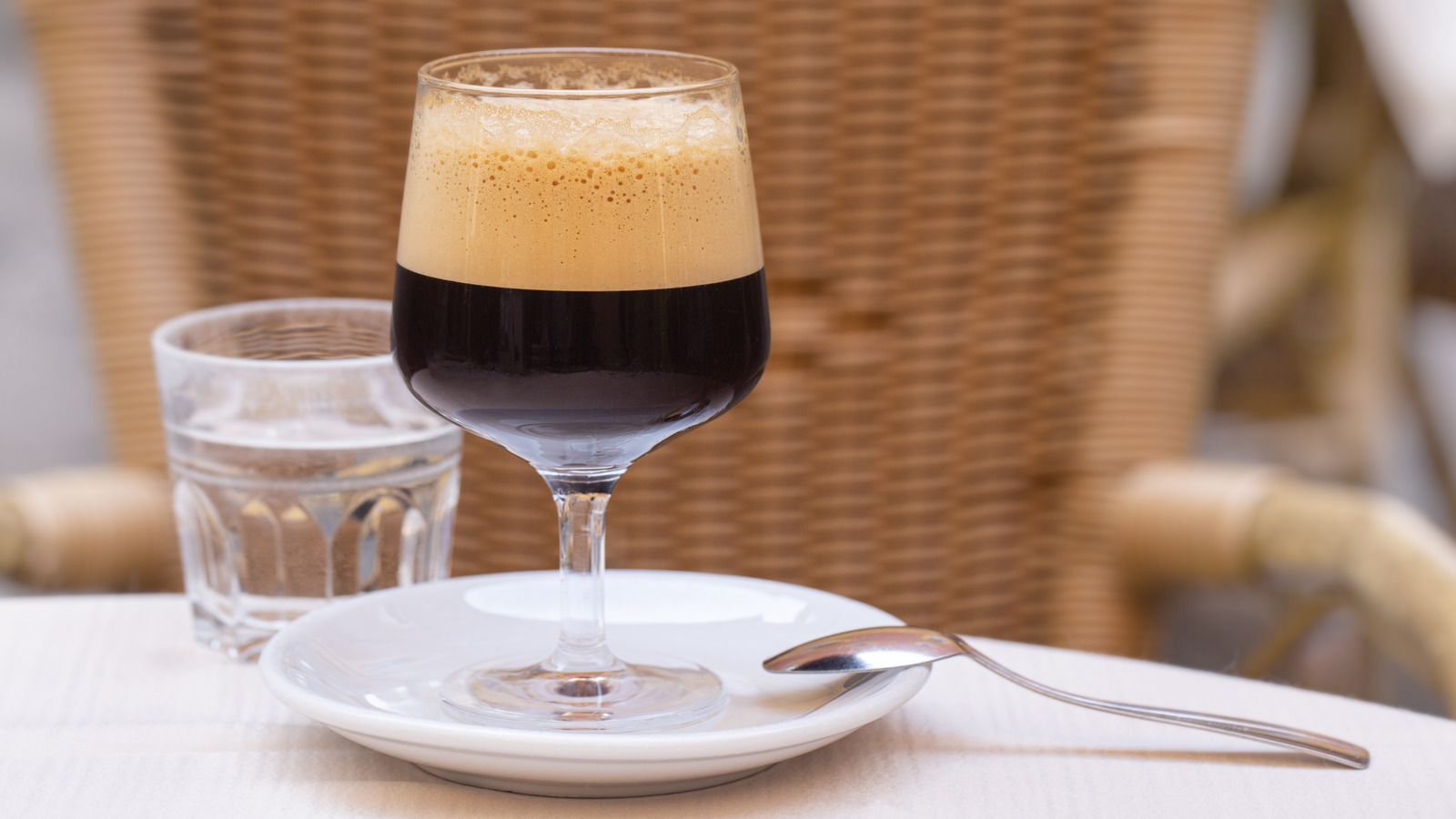 Шакерато: итальянский стиль кофе со льдом, который нельзя пропустить