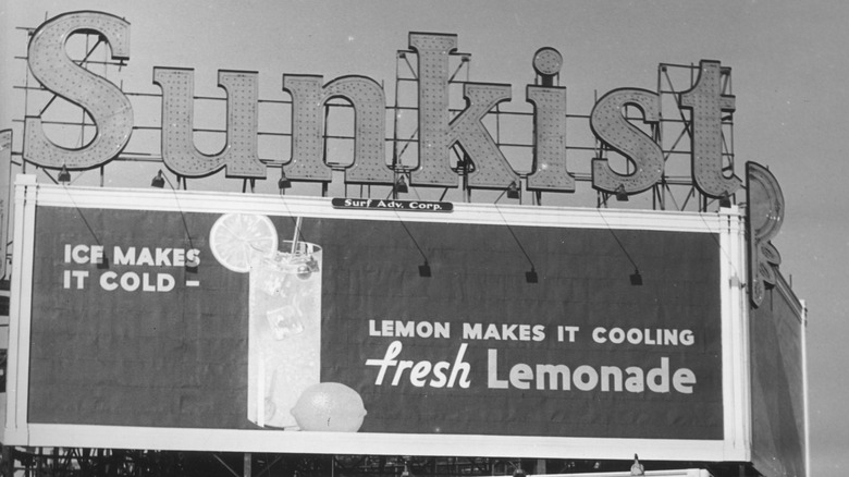 Sunkist sign