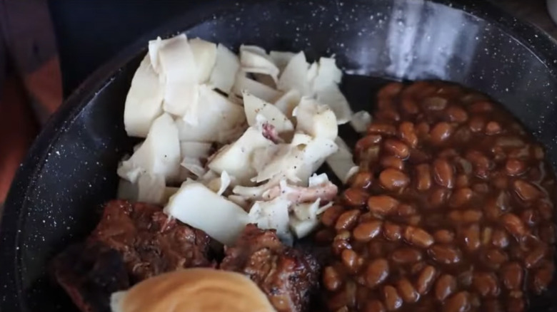 Swamp cabbage with meat and beans