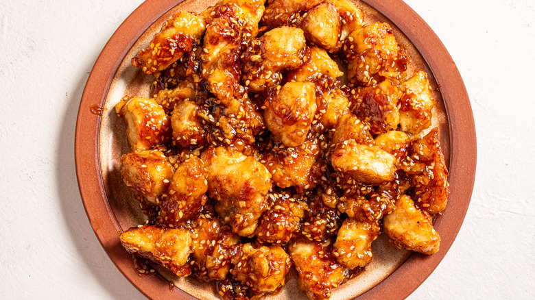 Plate with sweet and spicy sesame chicken