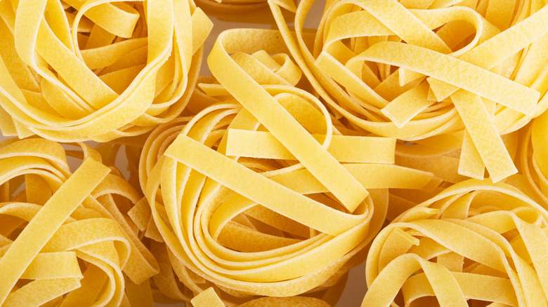 nests of dry tagliatelle