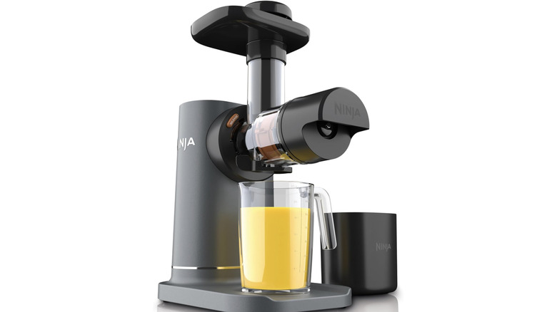Ninja JC151 juicer