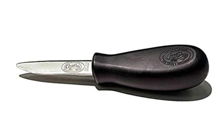 The Casson's Oyster Knife Pearl Black Handle