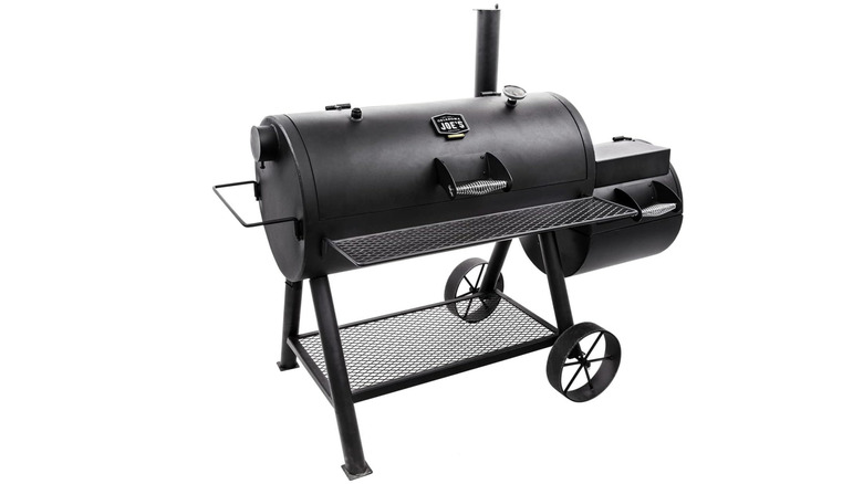 The 12 Best Wood Smokers, According To Reviews