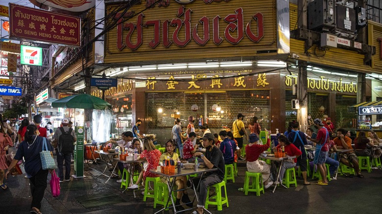 Bangkok street food hub