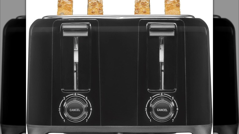 Proctor Silex 4-slice toaster
