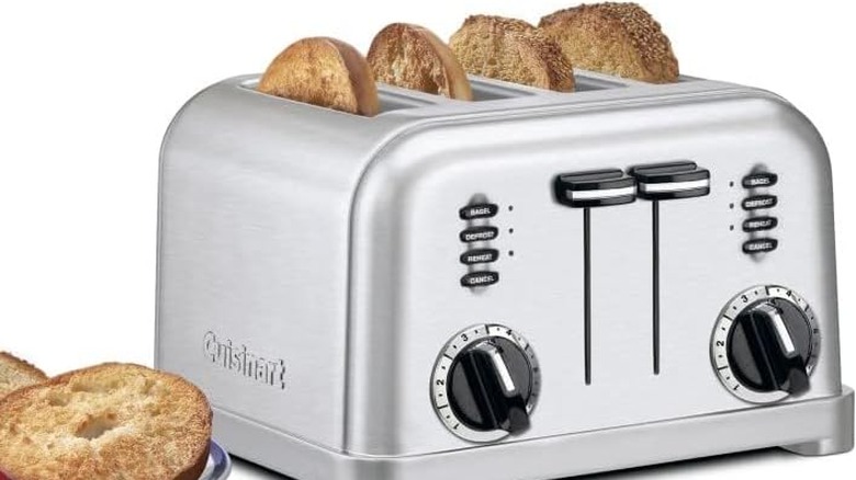 Cuisinart 4-slice toaster